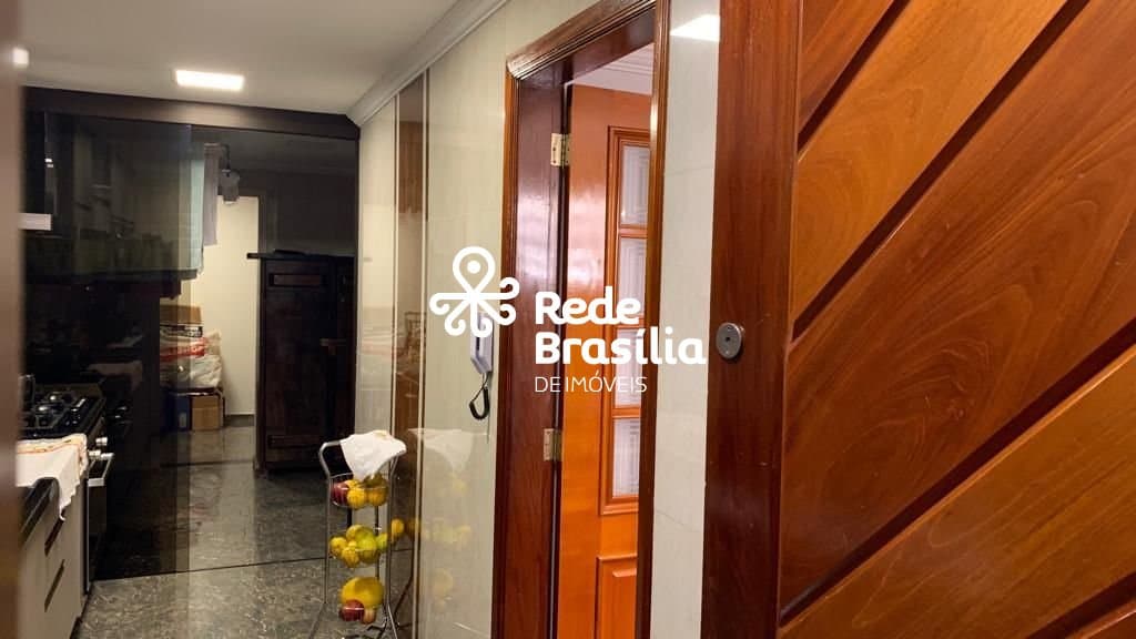 Imagem da propriedade AF2373 24