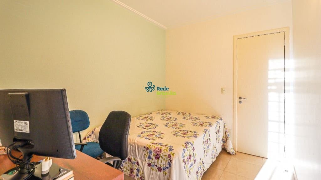 Imagem da propriedade CO8742 18