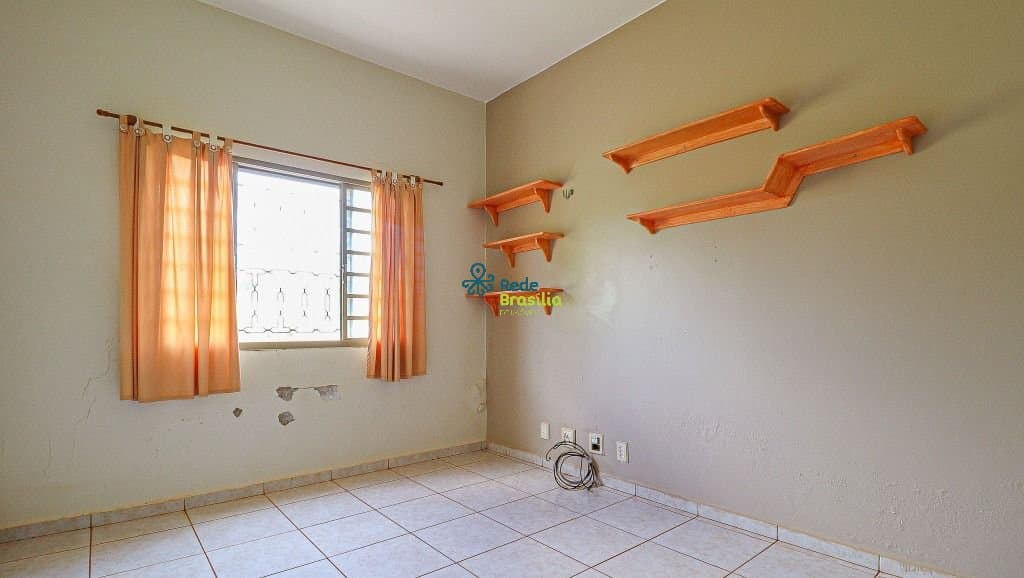 Imagem da propriedade CO9178 30
