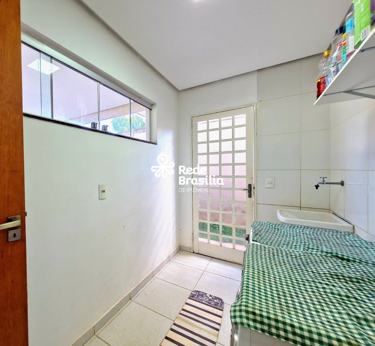 Imagem da propriedade PD3166 42