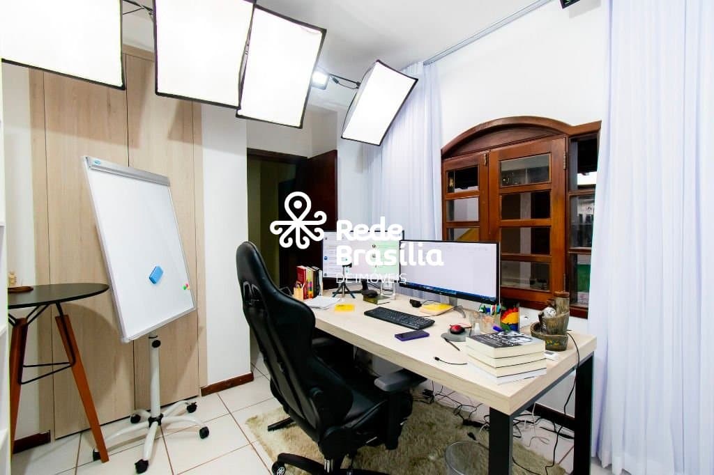 Imagem da propriedade TH18152 25