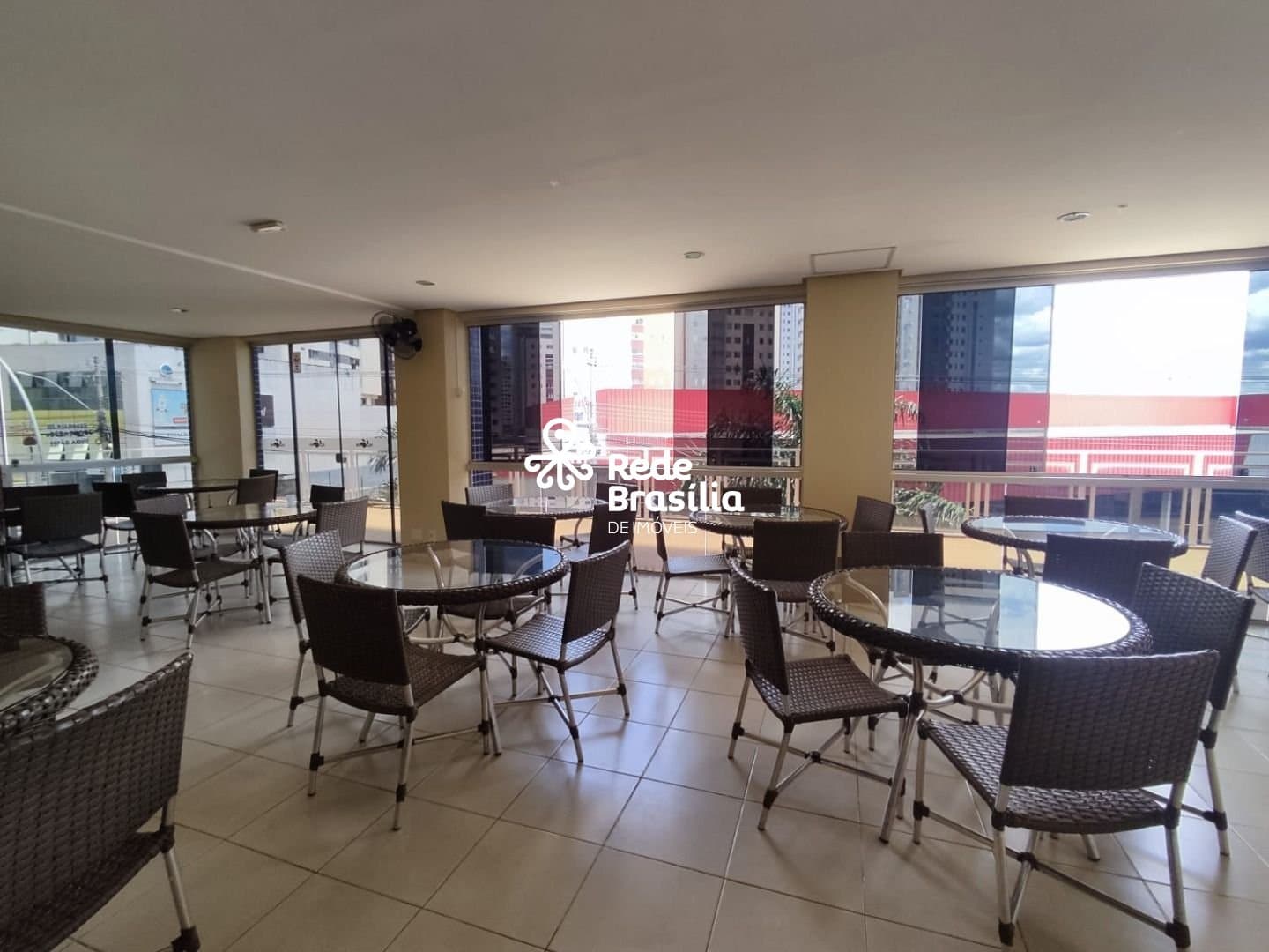 Imagem da propriedade UB1417 6