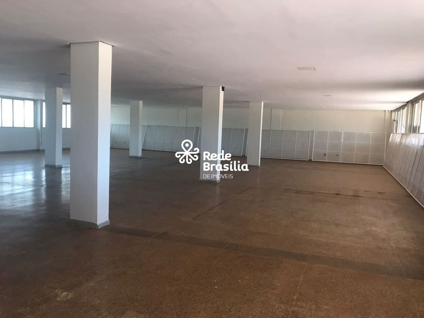 Imagem da propriedade UB530 18