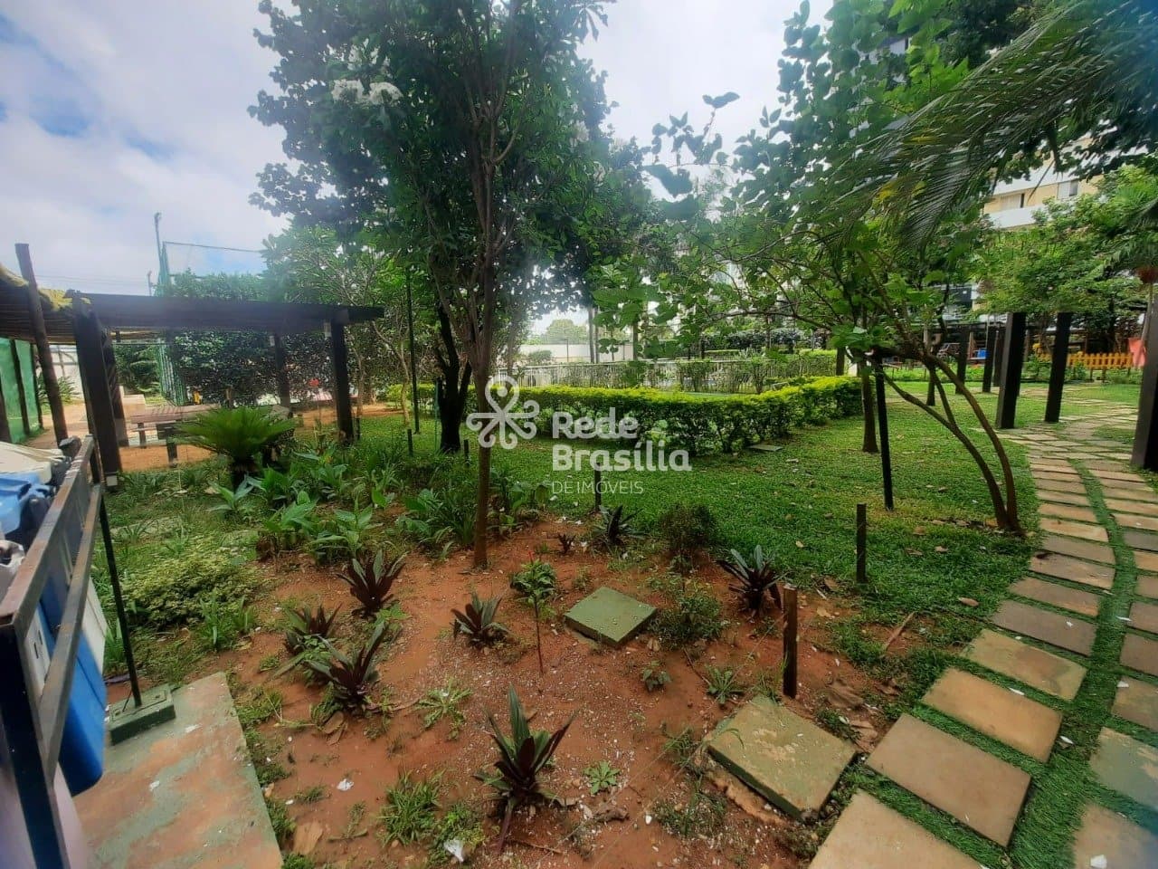 Imagem da propriedade UB1514 41
